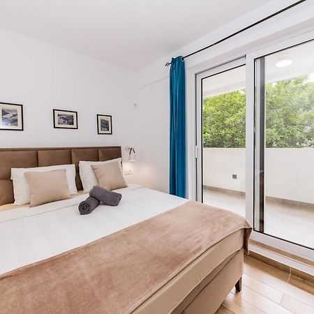 Paun Apartment コトル エクステリア 写真