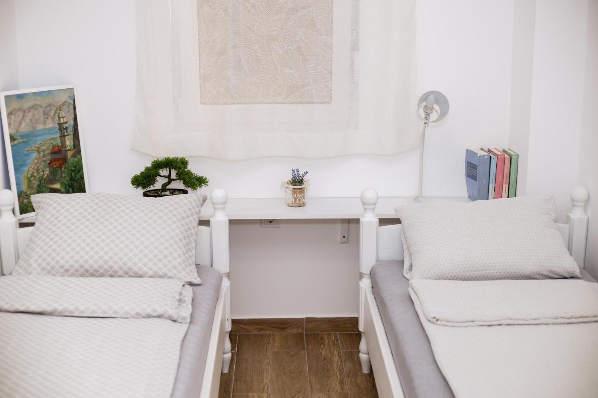 Paun Apartment コトル エクステリア 写真